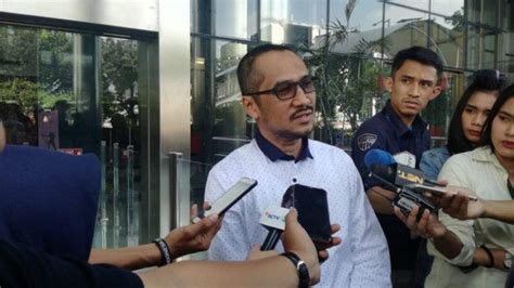 Sijil anak angkat yang dikeluarkan oleh jabatan pendaftaran negara jpn. Abraham Samad Angkat Bicara soal KPK Gagal Geledah Kantor ...