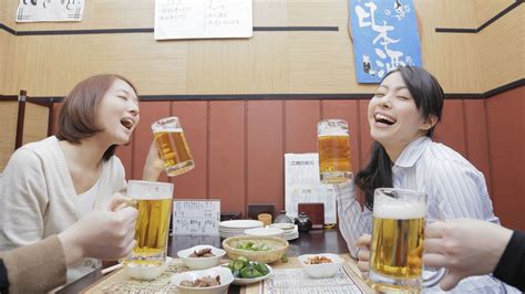 外国人ビックリ｢日本人のお酒の飲み方｣3選 テレビ 東洋経済オンライン 経済ニュースの新基準