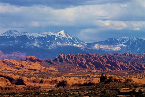 La Sal Mountains In Utah Photograph By G Berry