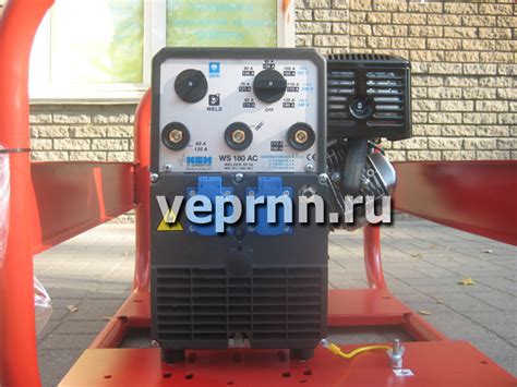 Сварочный генератор ВЕПРЬ АСП Т180 5230 ВХ с двигателем Honda Gx 390