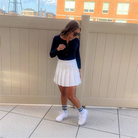 How A Fashion Editor Styles A Tennis Skirt Popsugar Fashion Uk