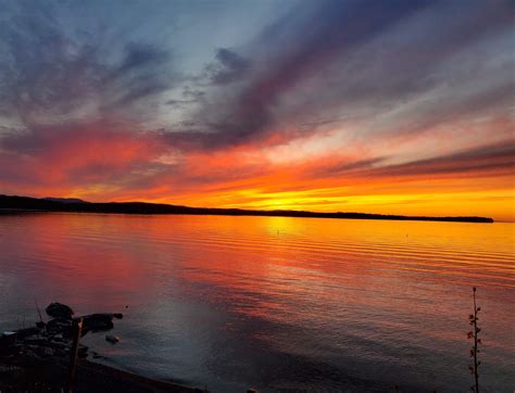 Colorful Sunset On Lake Champlain In Vermont Usa 3925x3001 Oc In