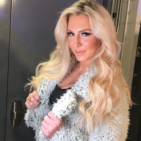 Check Out The 25 Best Instagram Photos Of The Week Charlotte Flair