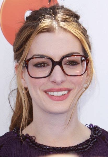 Anne Hathaway Glasses Updo Brown Hair With Blonde Highlights