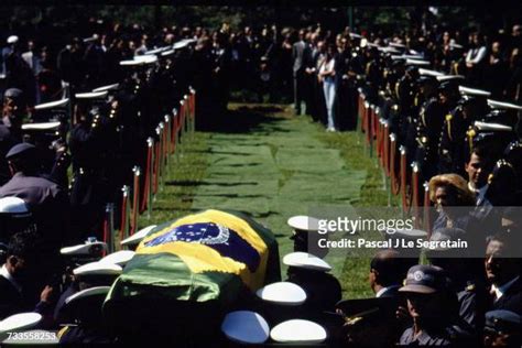 Ayrton Senna Death Photos And Premium High Res Pictures Getty Images