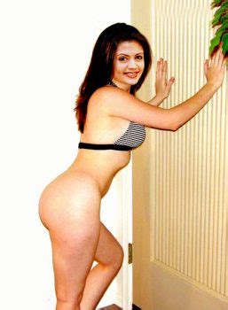 Mandira Bedi Nude XXX Chudai Photos Pornkeen Net