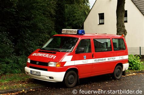 Check spelling or type a new query. MTW Fotos (6) - Feuerwehr.startbilder.de