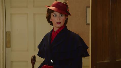 ‘mary poppins returns trailer materializes