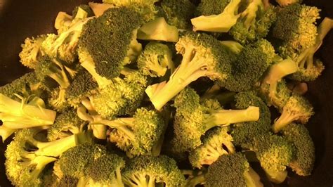 Thanksgiving Broccoli With Cheese Youtube