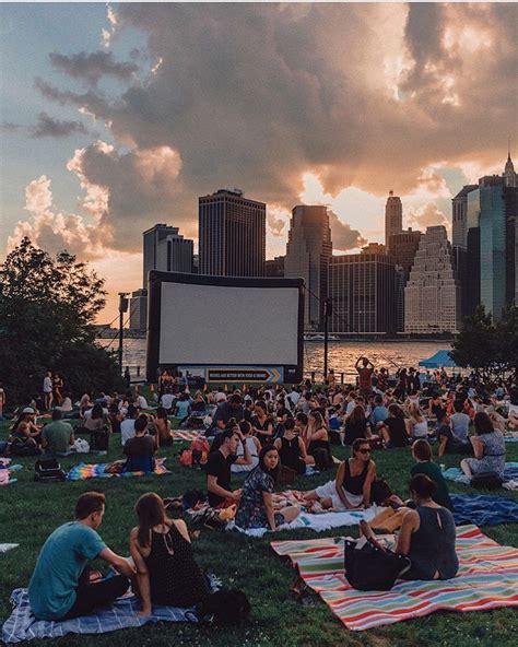 These outdoor spots in manhattan and brooklyn are offering new and classic films all throughout august. Brooklyn Bridge Park + Movie with a view in 2020 | Movie ...