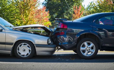 Cara Klaim Asuransi Mobil Kalau Terlibat Tabrakan Beruntun Palapa News