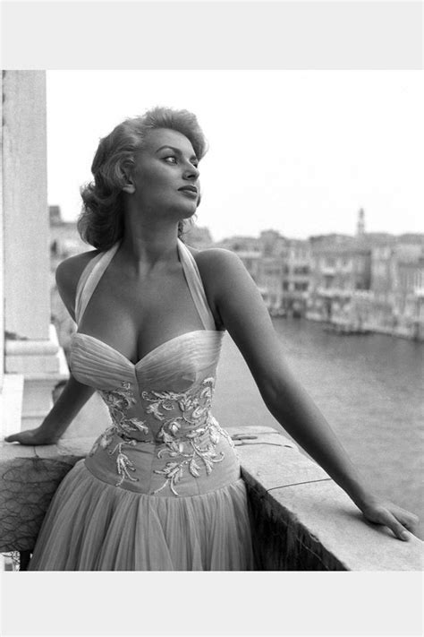 Celebrating Sophia Loren Vintage Photos Of Sophia Loren