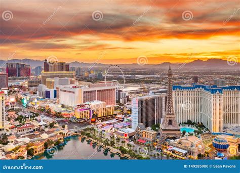 Las Vegas Nevada Usa Skyline Editorial Image Image Of Famous Roof