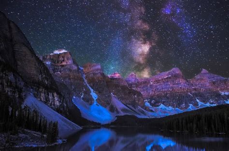 Minuit Milkyway And Moraine Magical Sky Lake Landscape Valley Of