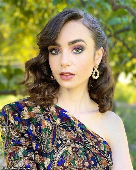 Lily Collins Stuns In A Paisley Ysl Dress At The Golden Globes Lily