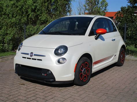 Fiat 500 500e ii рестайлинг. Fiat 500e Sport package edition in white pearl rare! - Van ...