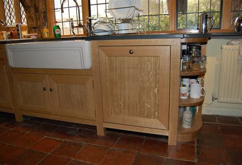 Kitchen cabinets are designed to do more than just help you to store a variety of items. Handmade Kitchen Cabinets | Andrew Gibbens Furniture LTD