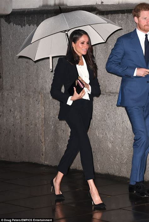 Meghan Markle Wears A Tailored Suit To Black Tie Event Daily Mail Online