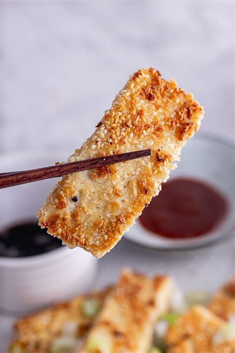 This Easy Sesame Tofu With Soy Marinade Is So Crispy And Its Perfect