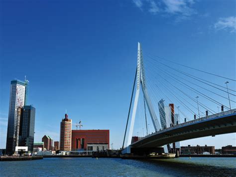 Cependant, le siège du gouvernement et de la cour se trouve à la haye. Carnet de voyages pays-bas (nl) proposé par La Boutique des Groupes