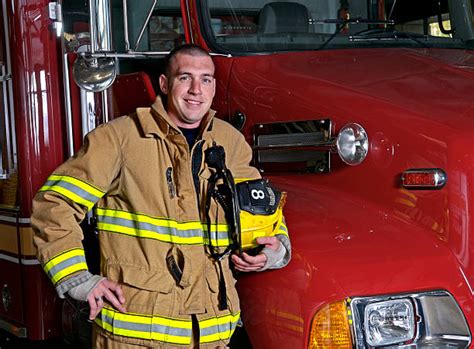 21700 Male Firefighter Stock Photos Pictures And Royalty Free Images