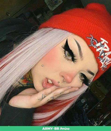 Pin By Samantha Gonzalez On Jennie Blackpink Punk Makeup Cute Makeup