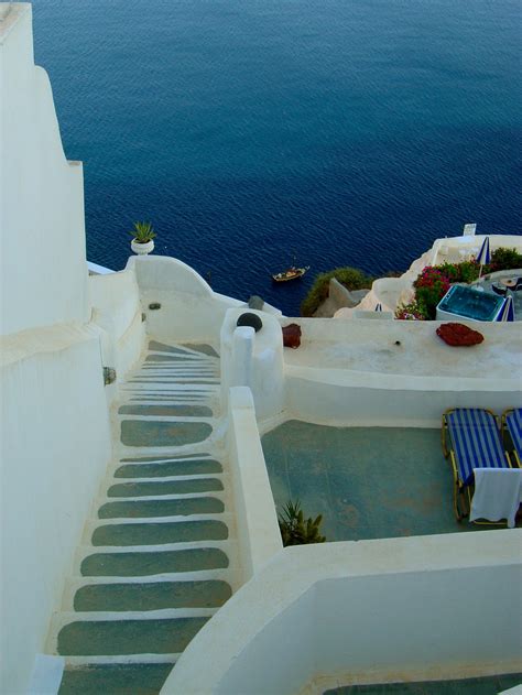 Greek White And Blue Why Are The Buildings In Greece