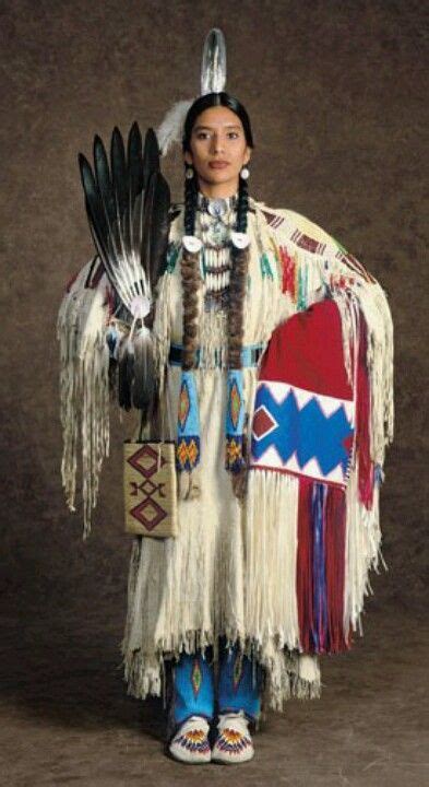 Native American Native American Powwows Native American Women