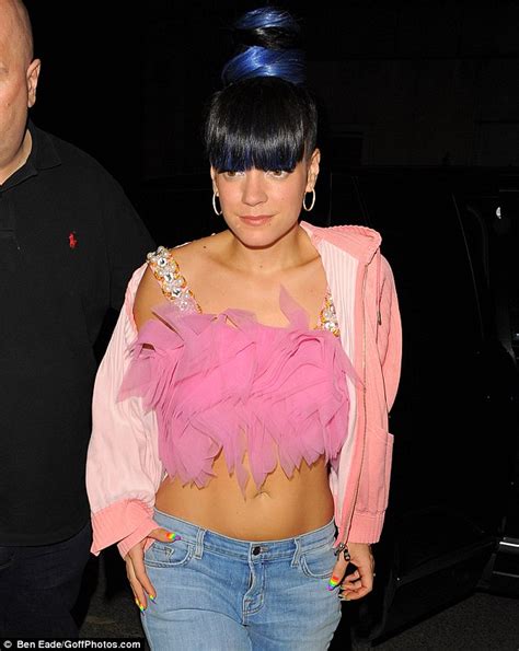Lily Allen Bares Toned Midriff In Recycled Whacky Pink Top Daily Mail