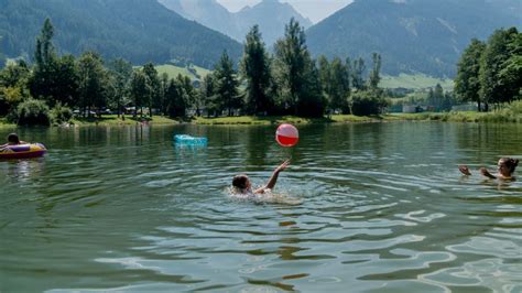 Schwimmen Im Landschaftsee Kampler See Tirol