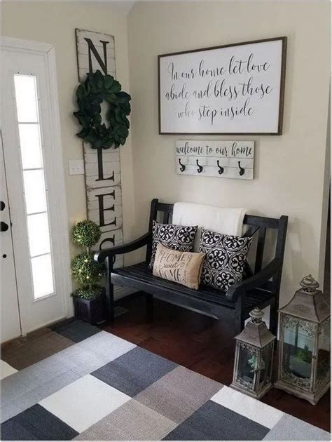 37 Amazing Entryway Wall Decor Ideas To Create Memorable First