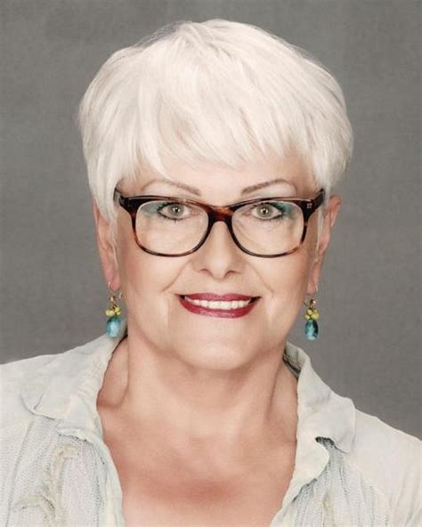 Hairstyles For Women Over 50 With Glasses The Xerxes