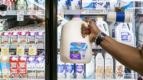 Americas Largest Milk Producer Files For Bankruptcy Iheart