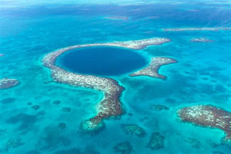 We Now Know Whats At The Bottom Of Belizes Blue Hole