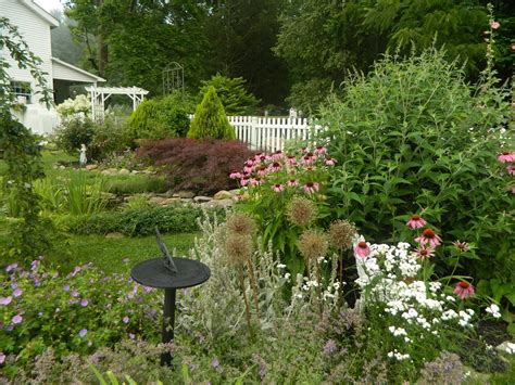 Pams English Cottage Garden English Cottage Garden Style For July
