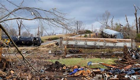 More Than 70 Killed As Tornadoes Rip Through Kentucky Other Us States