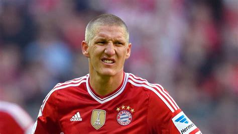 Bastian schweinsteiger says goodbye to bayern munich as the chicago fire midfielder plays for both sides in his schweinsteiger played 500 times for bayern, scoring 68 goals and assisting 100. Bastian Schweinsteiger Soccer Player Biography and Photos | Sports Club Blog