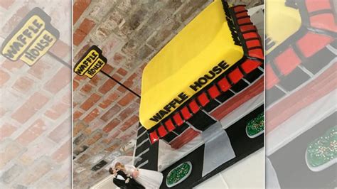 Couples Waffle House Themed Wedding Cake Praised Online ‘now That Is
