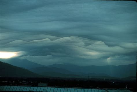 Strange Wave-Shaped Clouds Roll Across Mount Pisgah