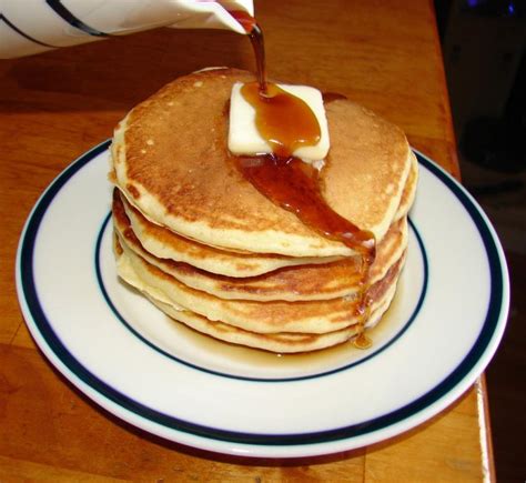 This is one is a keeper! Nummy Kitchen: Old Fashioned Buttermilk Pancakes