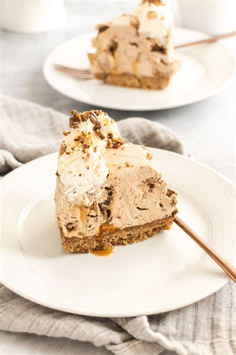 no bake crunchie cheesecake easy chocolate desserts chocolate