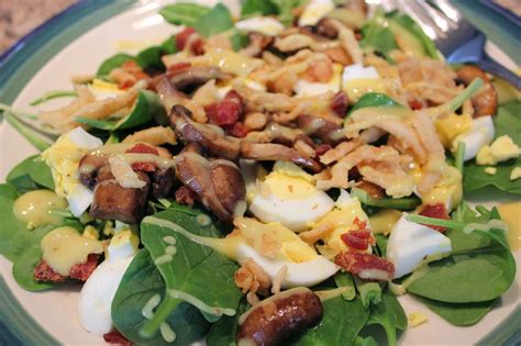 Top with beet, carrot and kohlrabi. The Busy Moms' Recipe Box: Knock-off Spinach Power Salad ...