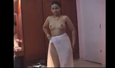Desi Indian Married Couple Honeymoon Blowed And Anal Fucked Full Length