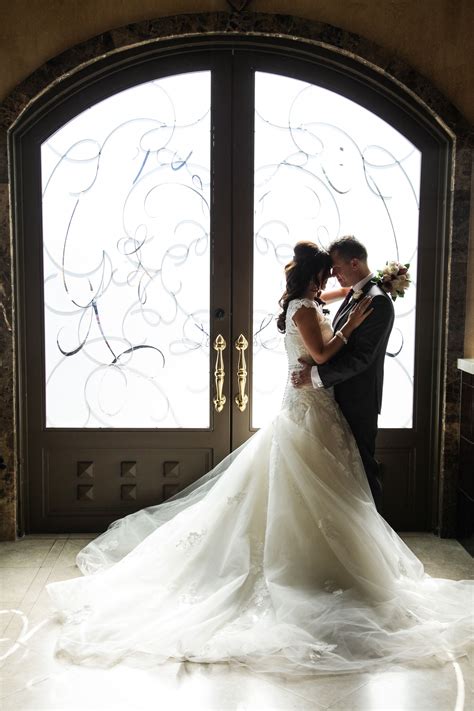Nearby attractions in las vegas. Chapel of the Flowers | Wedding Gown | Las Vegas Wedding ...