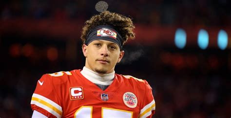 Patrick lavon mahomes ii (born september 17, 1995) is an american football quarterback. What Makes Patrick Mahomes So Great? Volume 1- His Mind ...