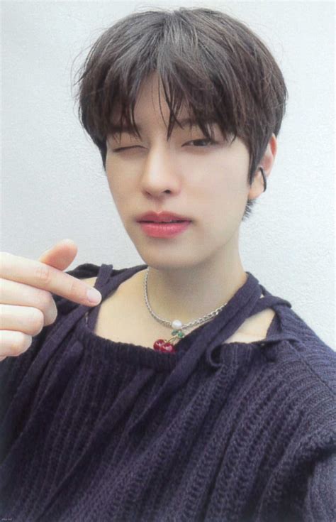 sᴛᴇᴘ ᴏᴜᴛ on Twitter: "[scan] MAXIDENT photocard #StrayKids #스트레이키즈 #승민