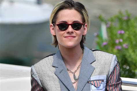Spencer: Kristen Stewart is set to cast as Princess Diana for the upcoming movie. - TheNationRoar