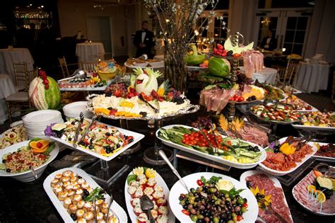 10 Attractive Cheap Wedding Reception Food Ideas 2023