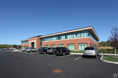21 South Rd Farmington, CT 06032 - Office Property for Lease on