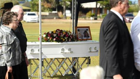 Hundreds Attend Funeral For Murdered Outback Nurse Gayle Woodford On